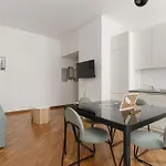 Brera In Palestro Apartamento *
